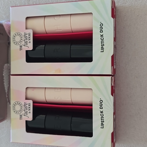 SEPHORA BUNDLE OF 4 LIPSTICKS AND 1 DRY BODY BRUSH - Picture 2 of 7